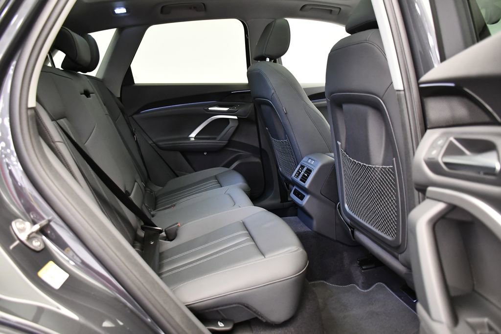 Used 2025 Audi Q5 Premium w/ Convenience Package image 51