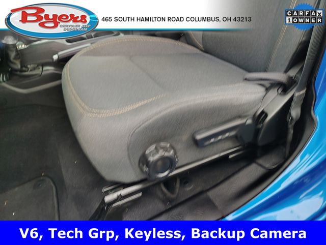 Used 2024 Jeep Wrangler Sport S image 14