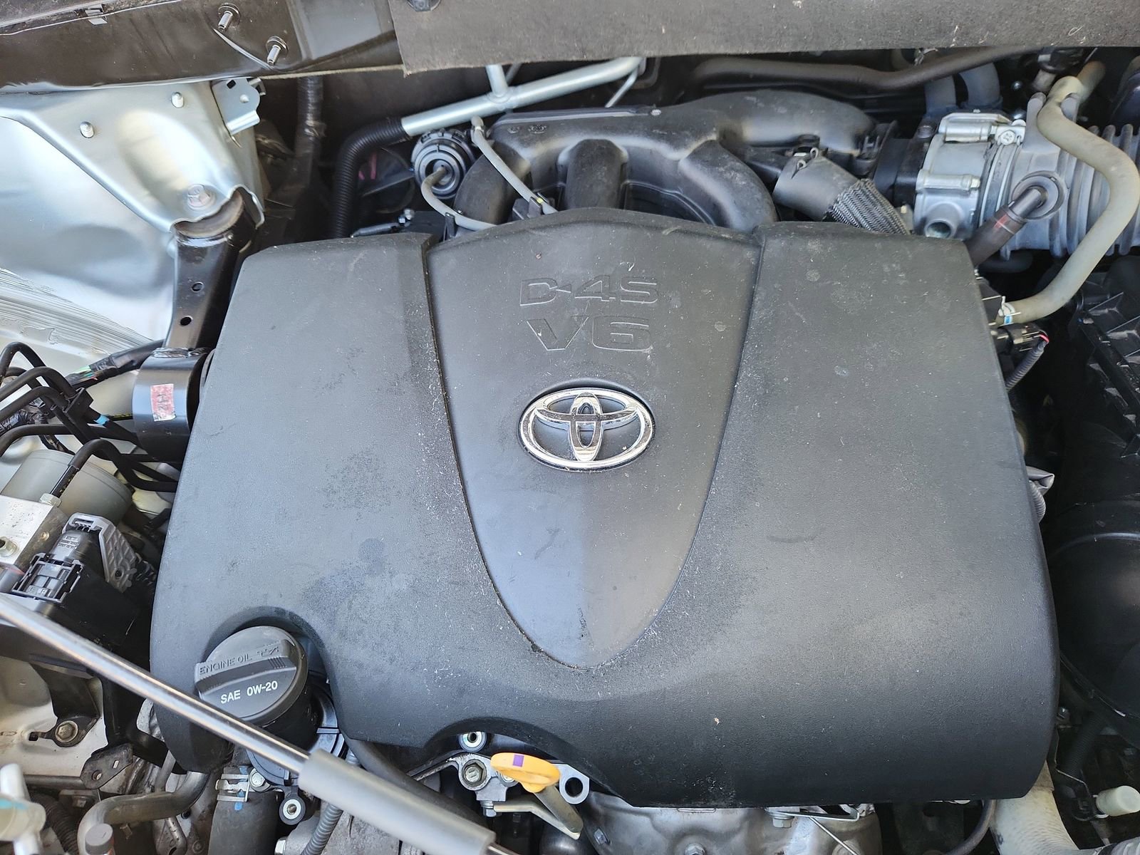 Used 2017 Toyota Highlander XLE w/ Carpet Mat Package image 17