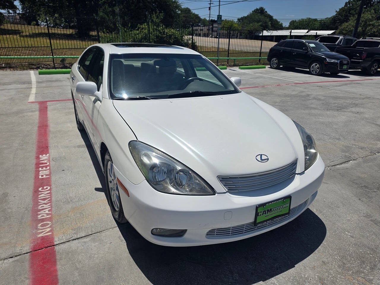 Used 2002 Lexus ES 330 w/ Premium Pkg FWD image 5