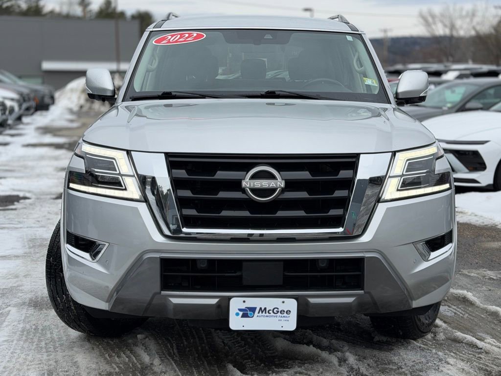 Used 2022 Nissan Armada SV image 2