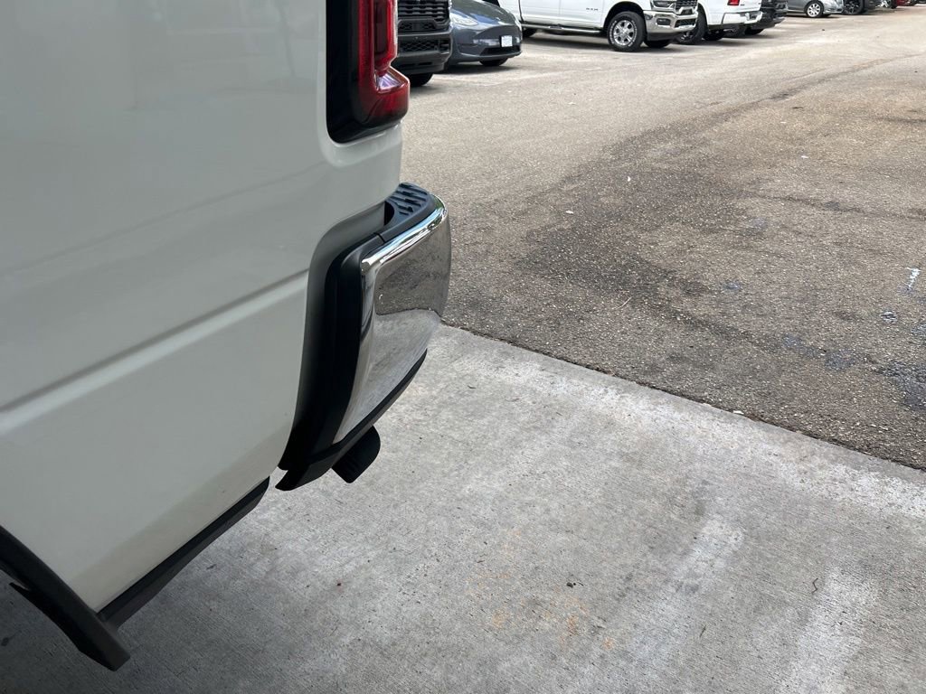 Used 2025 RAM 2500 Big Horn AWD/4WD image 19
