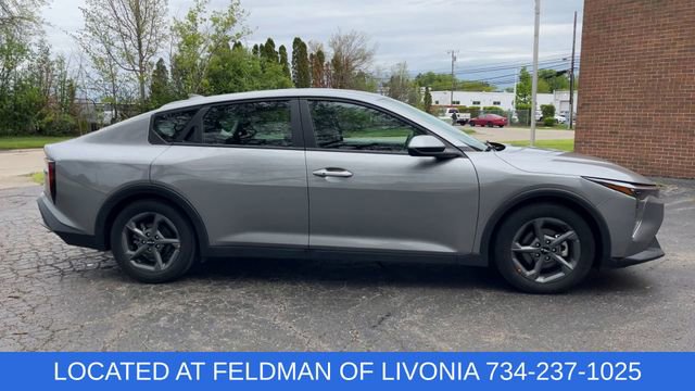 Used 2025 Kia K4 FWD image 9