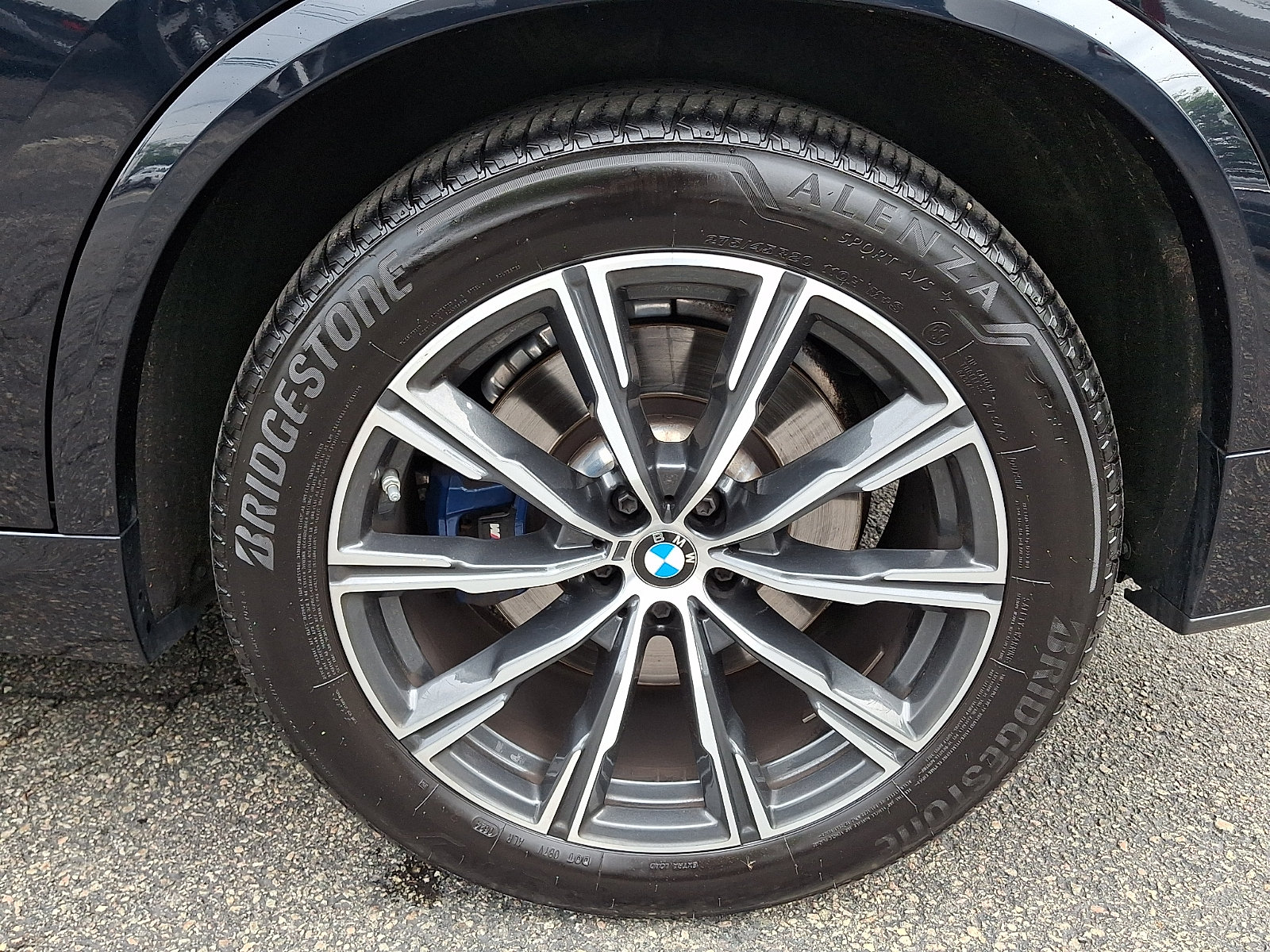 Used 2022 BMW X5 M50i AWD/4WD image 8