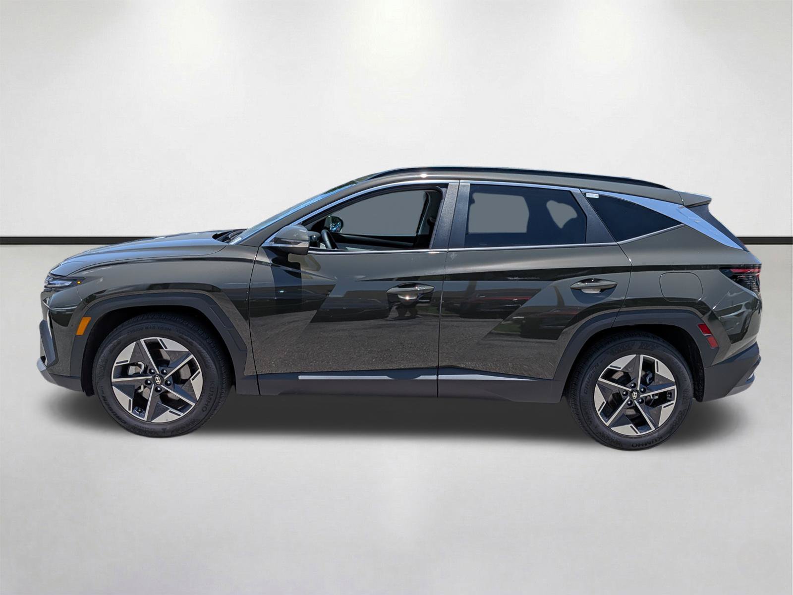 Used 2025 Hyundai Tucson SEL FWD image 7