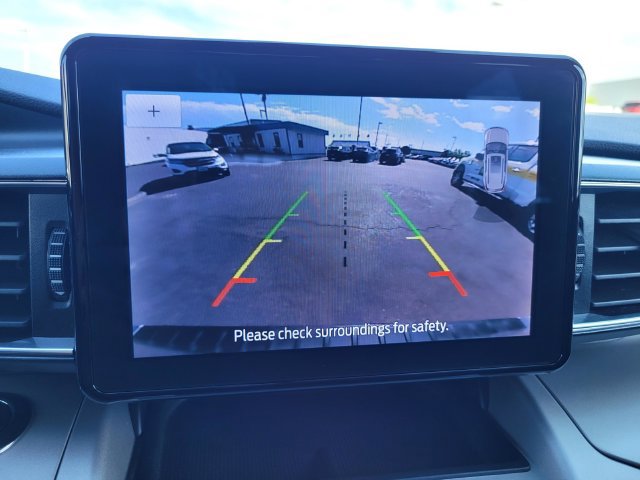 Certified 2023 Ford Explorer XLT w/ Equipment Group 202A RWD image 17