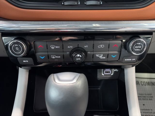 Used 2022 Jeep Compass Limited image 20