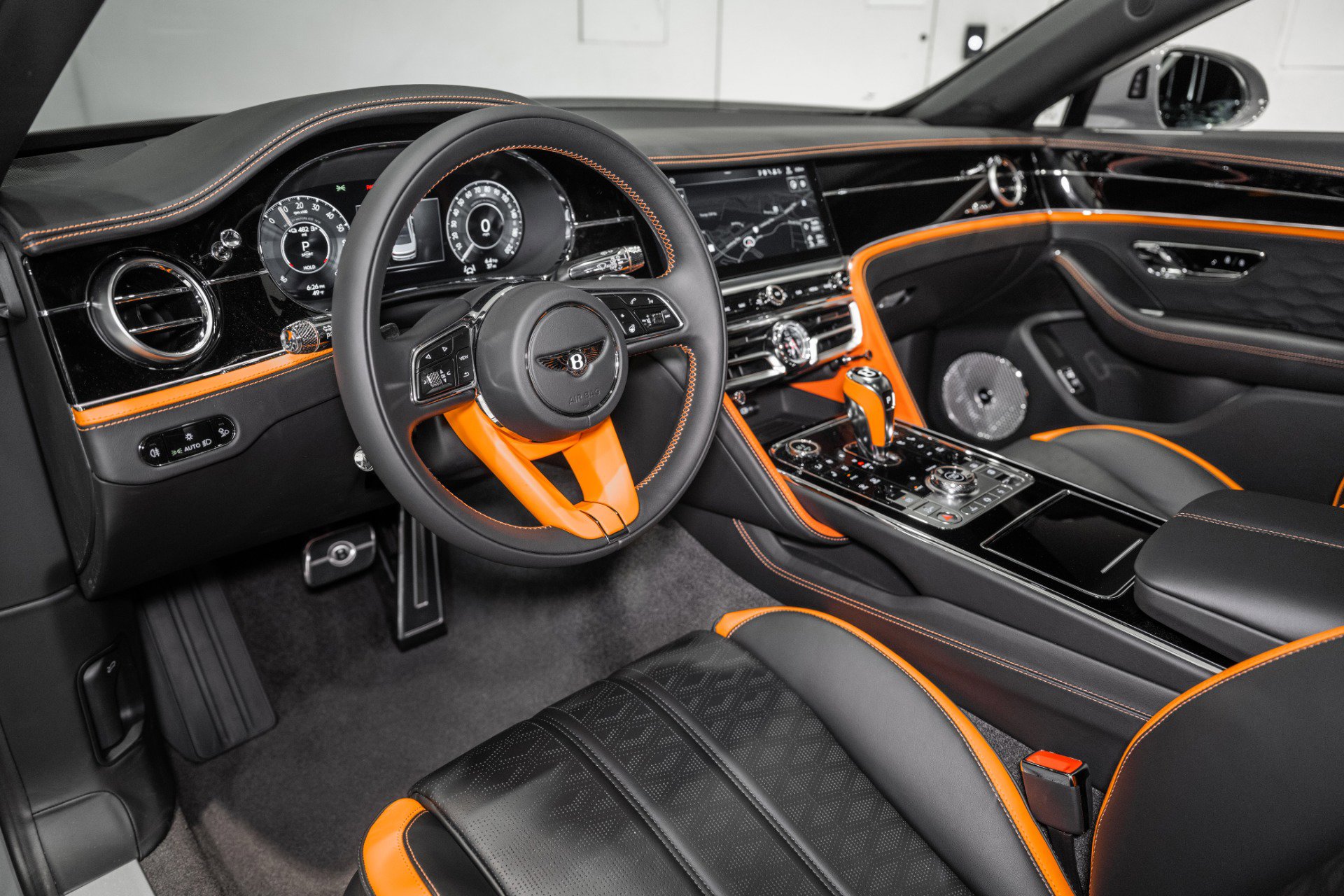 New 2026 Bentley Flying Spur Plug-In Hybrid image 19