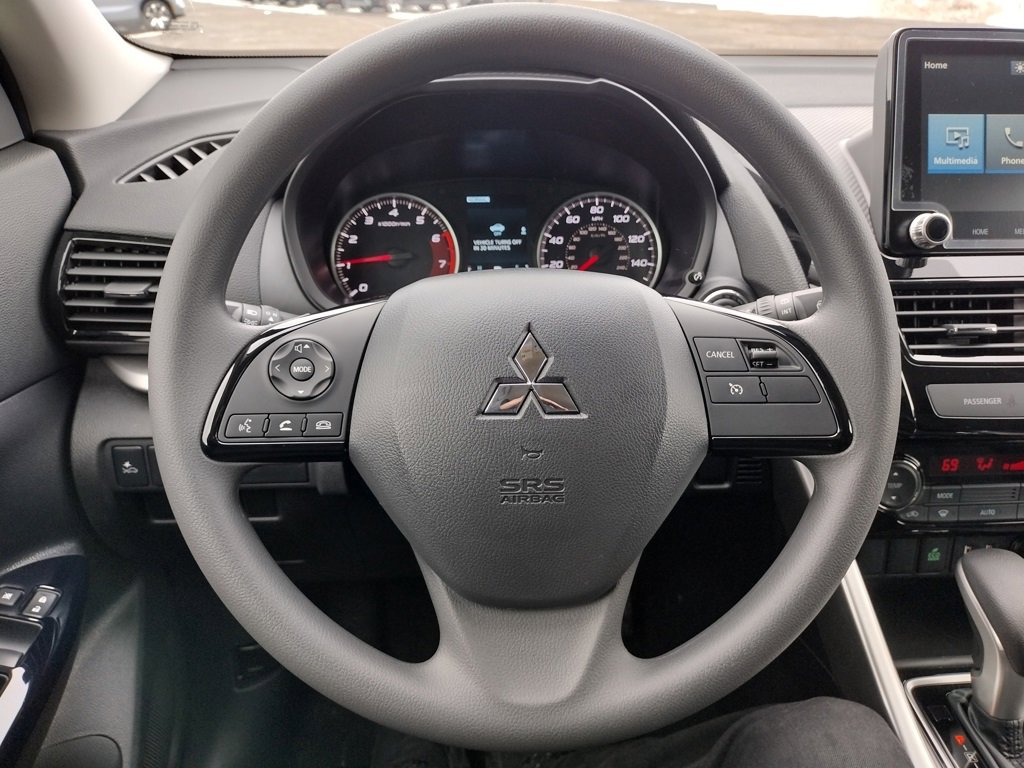 New 2026 Mitsubishi Eclipse Cross LE image 5