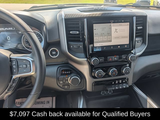 New 2026 RAM 1500 Express AWD/4WD image 17