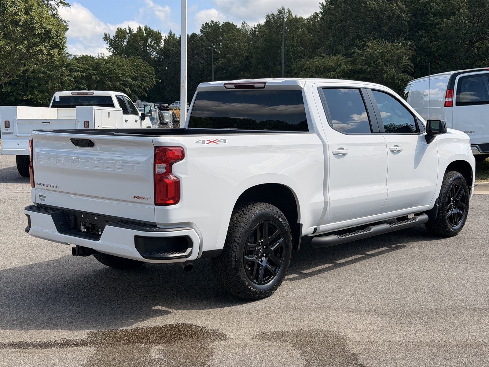 Used 2026 Chevrolet Silverado 1500 RST w/ RST Select Package AWD/4WD image 12