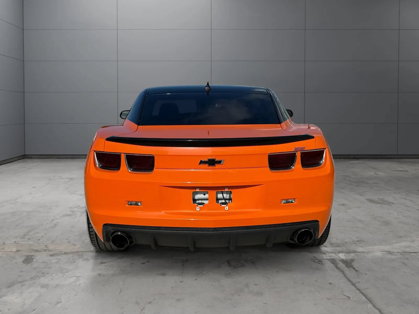 Used 2011 Chevrolet Camaro SS w/ RS Package RWD image 11