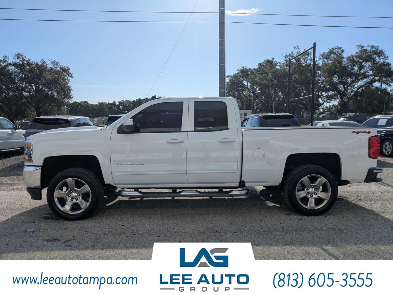 Used 2017 Chevrolet Silverado 1500 LT w/ LT Convenience Package AWD/4WD image 6