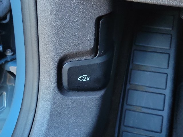 Certified 2023 Lincoln Corsair FWD image 13