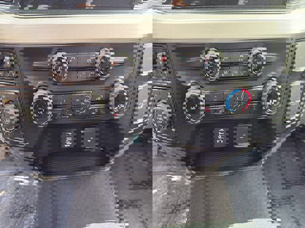 New 2026 Ford F350 XLT w/ XLT Premium Package image 26