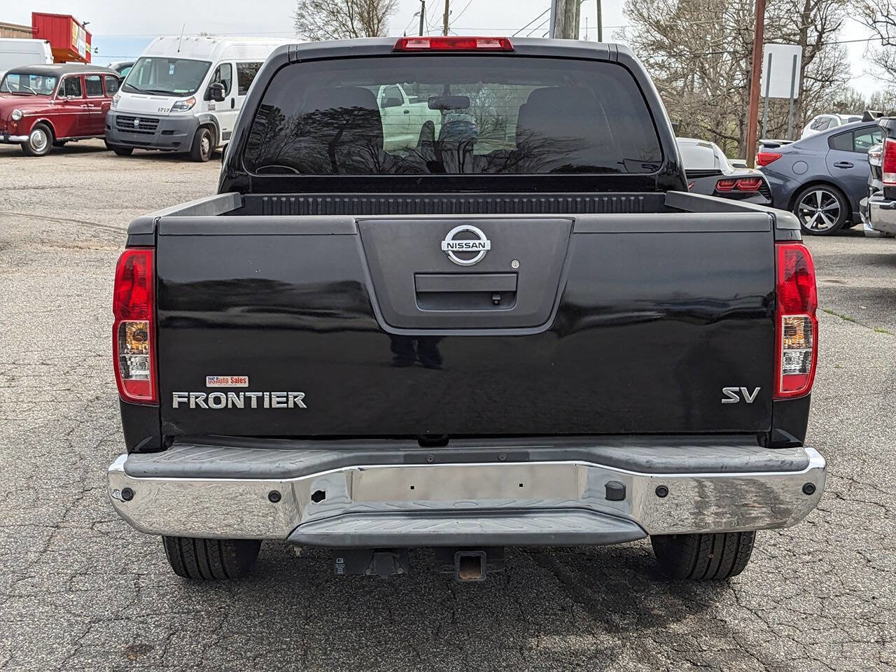 Used 2012 Nissan Frontier SV image 5