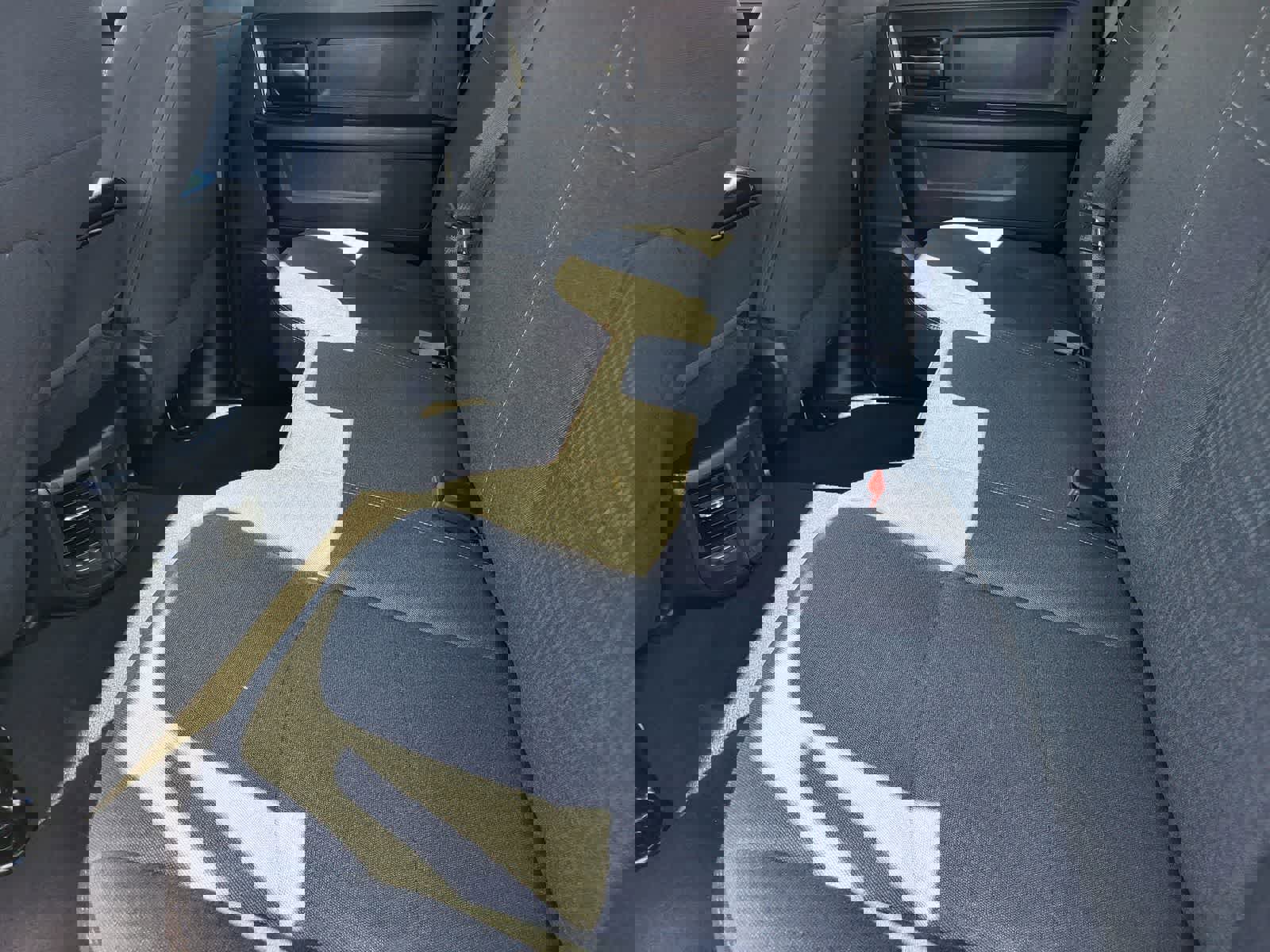 Used 2024 RAM 2500 Tradesman w/ Chrome Appearance Group image 28