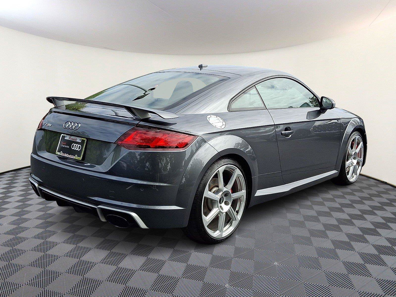 Used 2018 Audi TT RS w/ Technology Package AWD/4WD image 6
