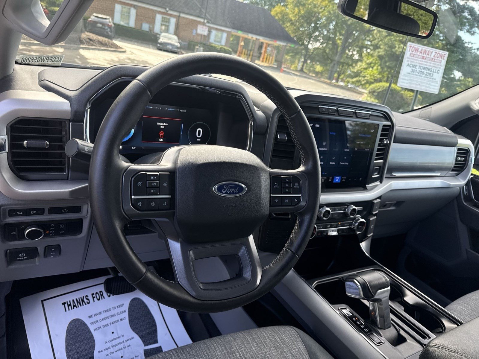 Used 2023 Ford F150 Lightning XLT AWD/4WD image 15