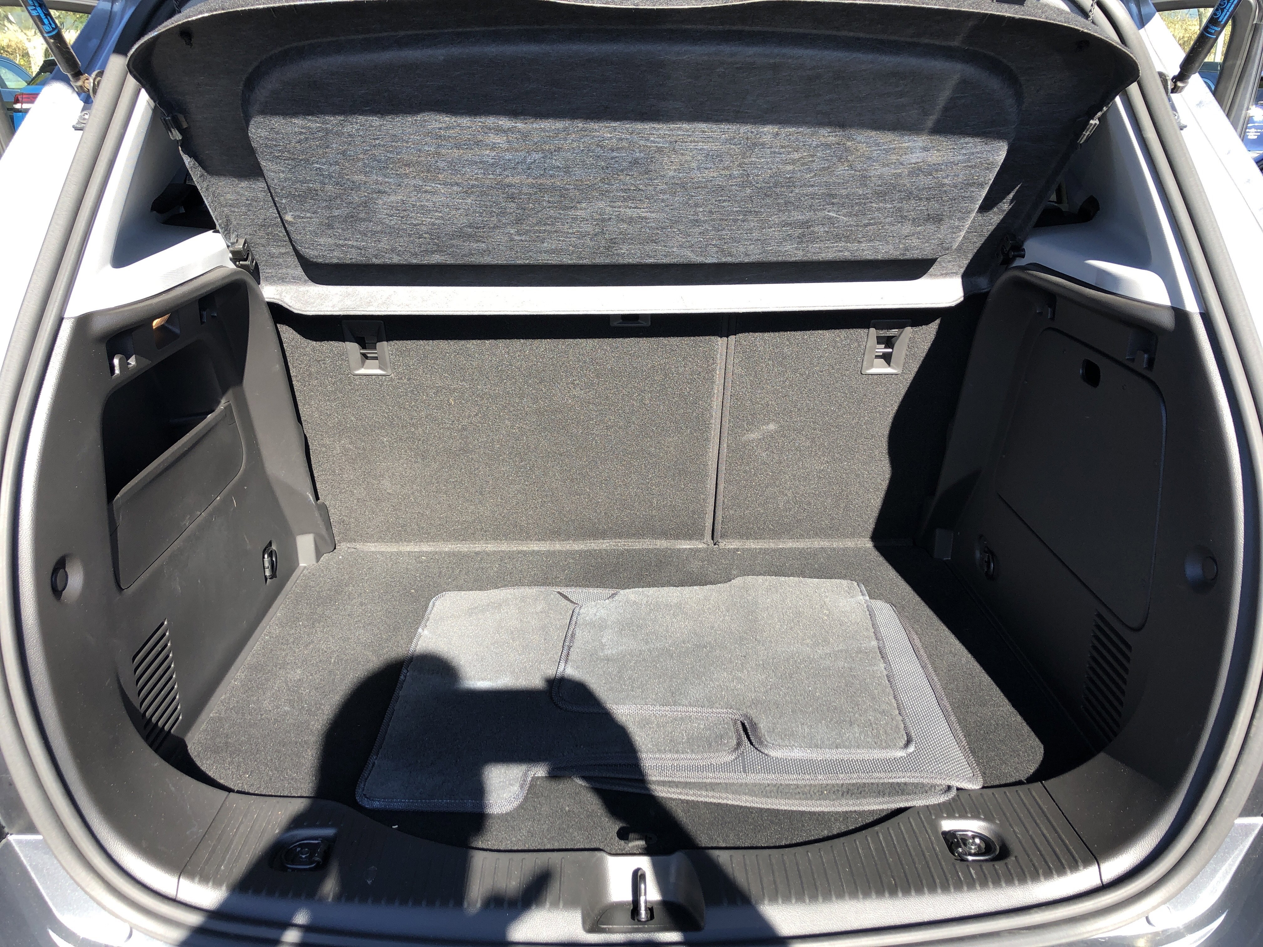 Used 2019 Chevrolet Trax LT w/ LT Convenience Package image 20