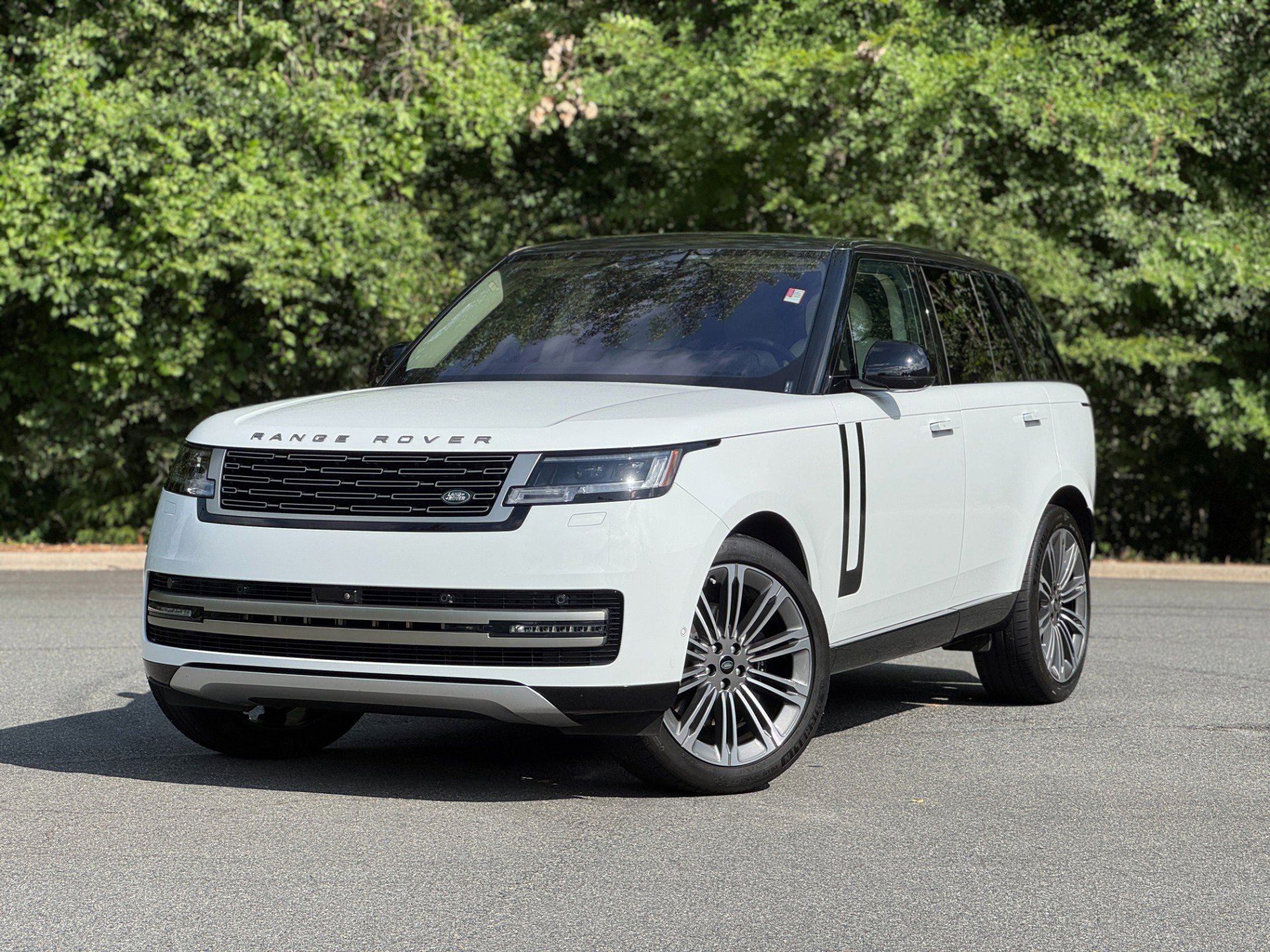 Used 2023 Land Rover Range Rover SE