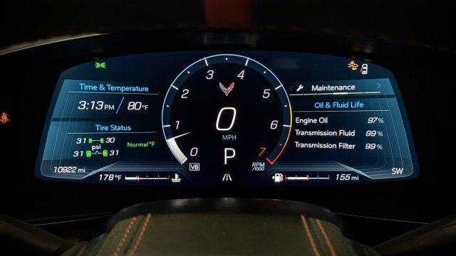 Used 2024 Chevrolet Corvette Stingray Premium Cpe w/ Z51 Performance Package RWD image 12
