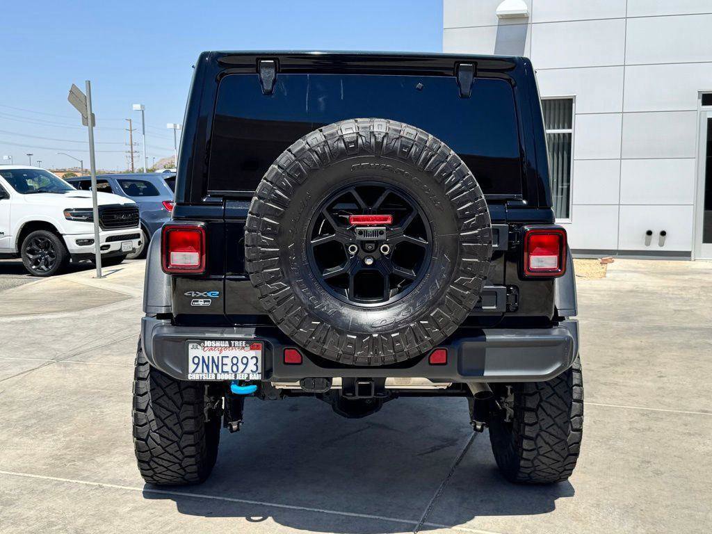 Used 2024 Jeep Wrangler Unlimited AWD/4WD image 6