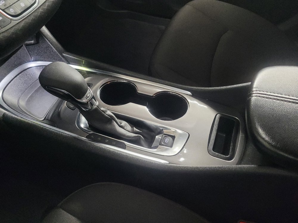 Used 2025 Chevrolet Malibu LT FWD image 26