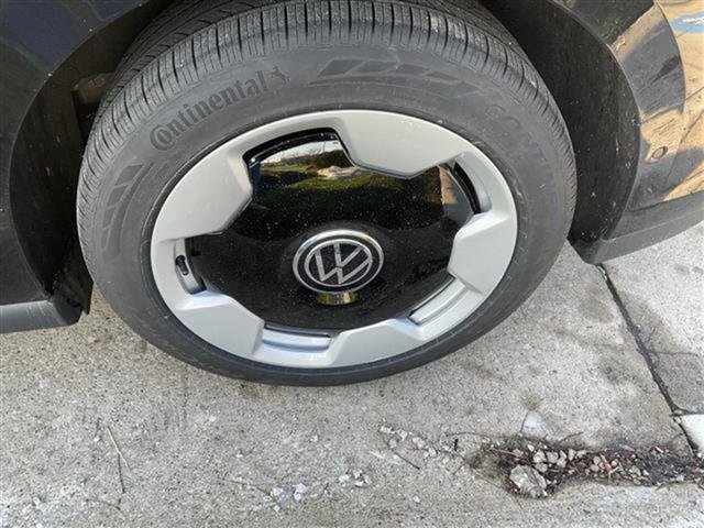 New 2025 Volkswagen ID. Buzz Pro S image 10