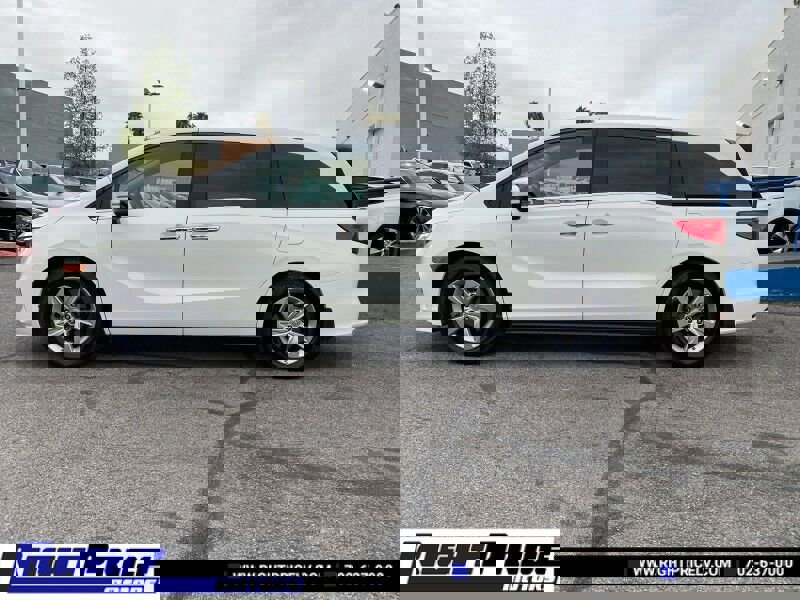 Used 2018 Honda Odyssey EX-L image 2