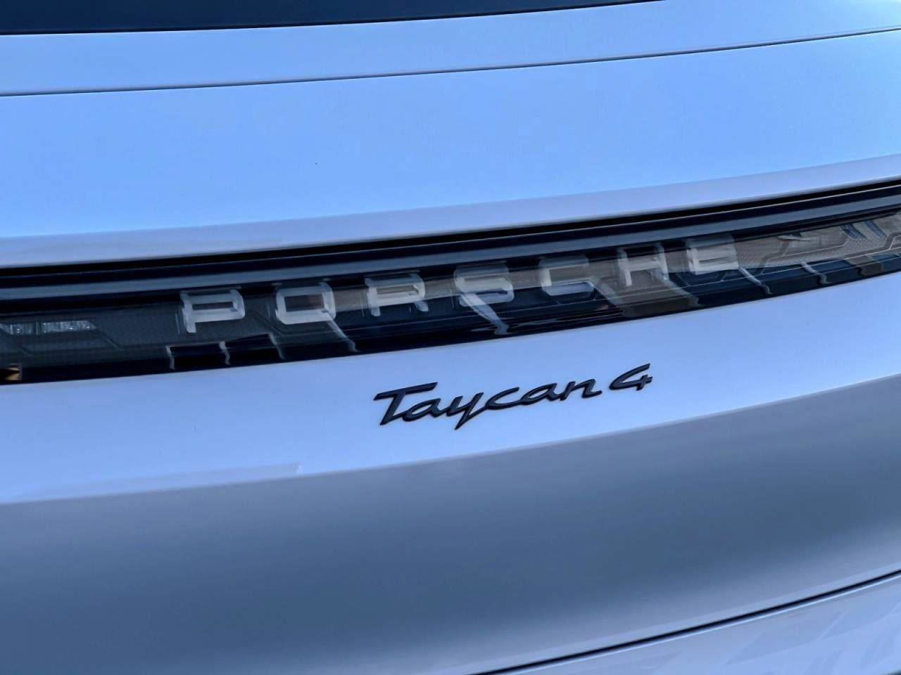 New 2025 Porsche Taycan image 72