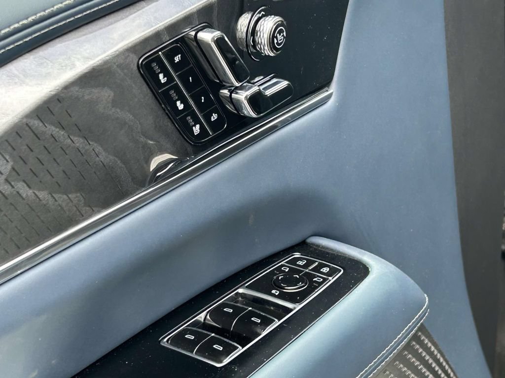 New 2026 Cadillac Escalade IQL Sport 2 AWD/4WD image 18