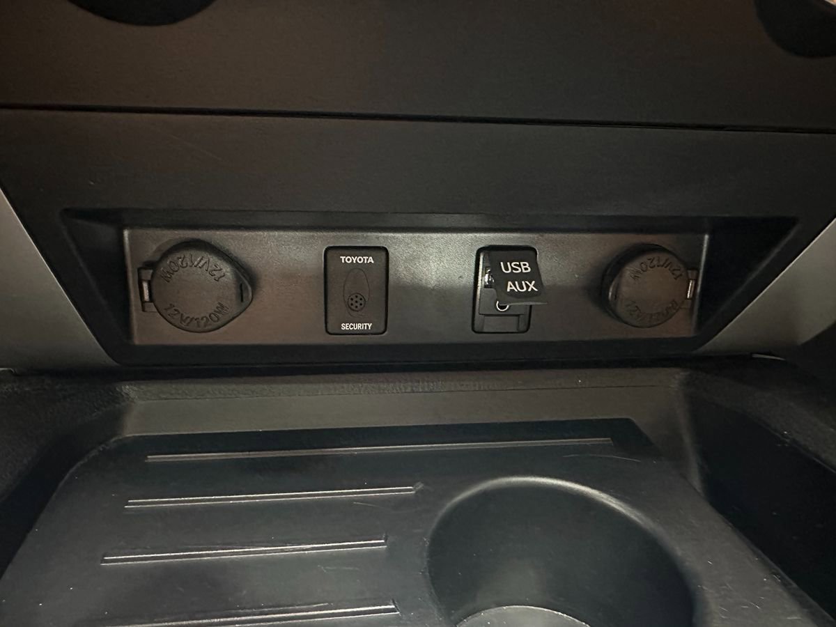 Used 2019 Toyota Tundra 1794 Edition AWD/4WD image 32