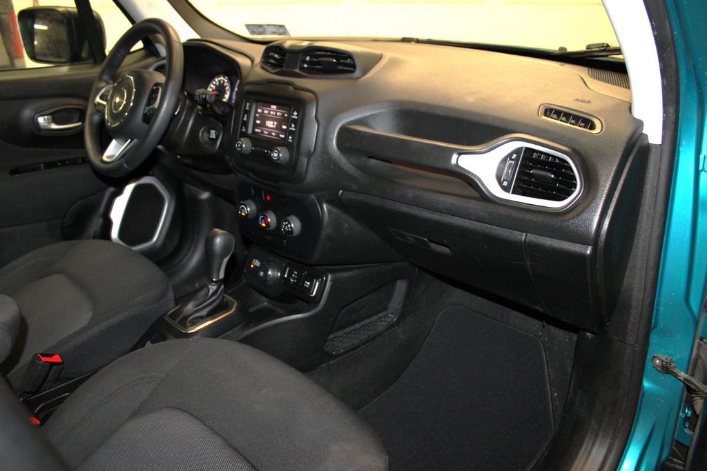 Used 2020 Jeep Renegade Sport w/ Sport Appearance Group image 26