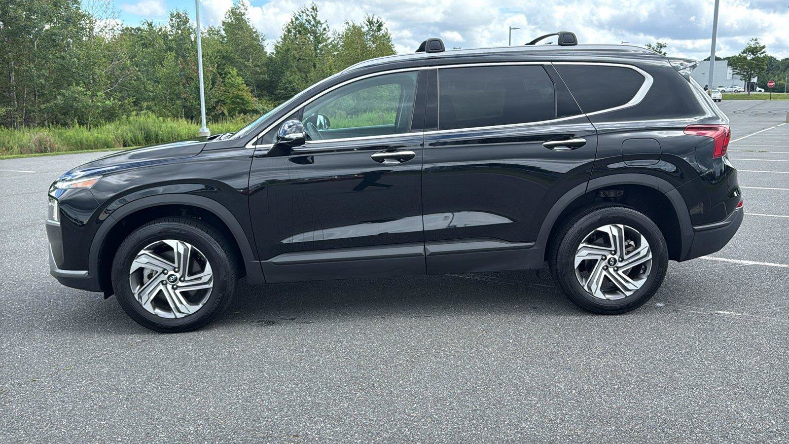 Certified 2023 Hyundai Santa Fe SEL AWD/4WD image 11