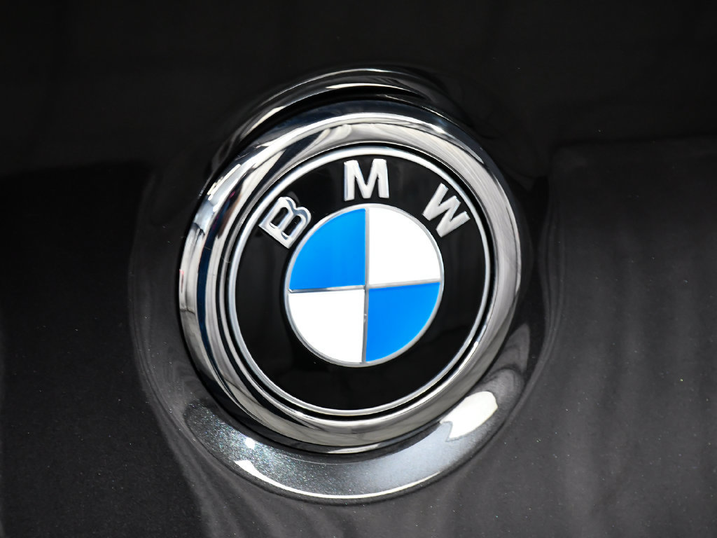 Used 2025 BMW X4 xDrive30i AWD/4WD image 86