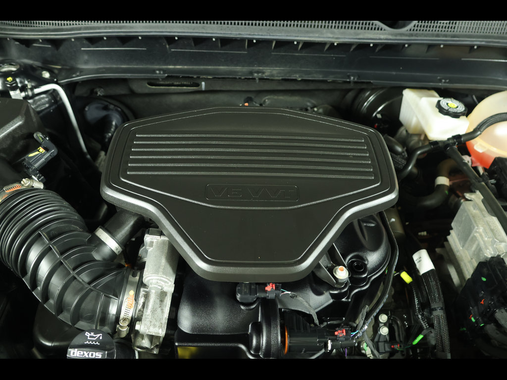 Used 2023 Chevrolet Blazer RS w/ Driver Confidence II Package FWD image 25