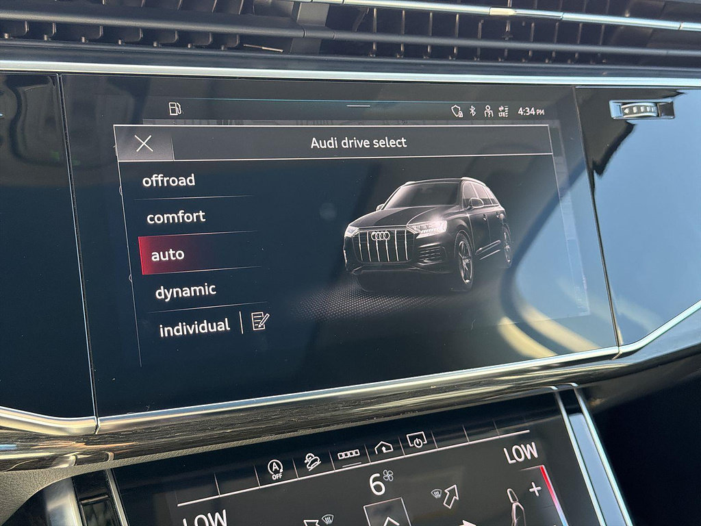 Used 2024 Audi Q7 2.0T Premium Plus AWD/4WD image 40
