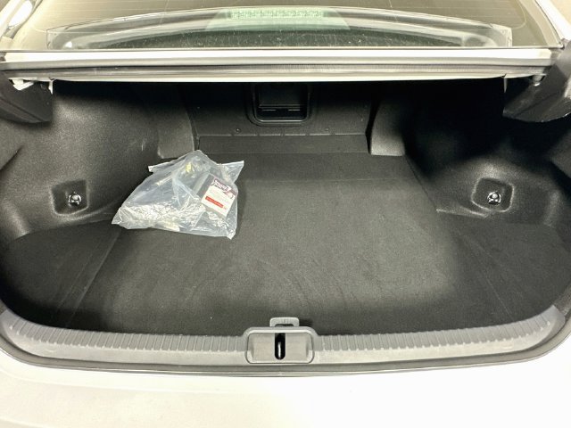 Used 2024 Lexus ES 350 F Sport w/ Technology Package FWD image 35