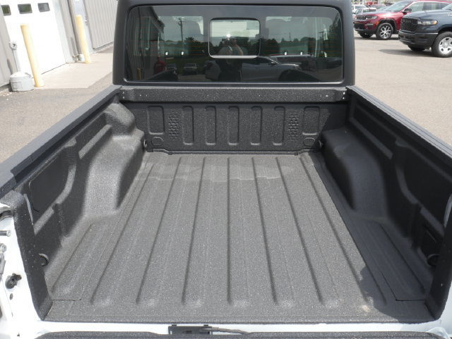 New 2026 Jeep Gladiator Sport AWD/4WD image 9