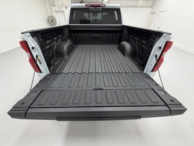 Certified 2026 Chevrolet Silverado 1500 High Country w/ High Country Premium Package AWD/4WD image 25