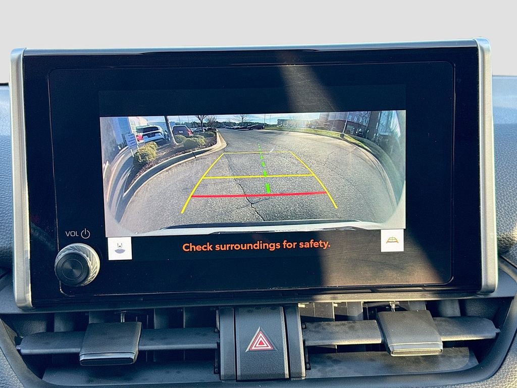 Used 2024 Toyota RAV4 LE image 16