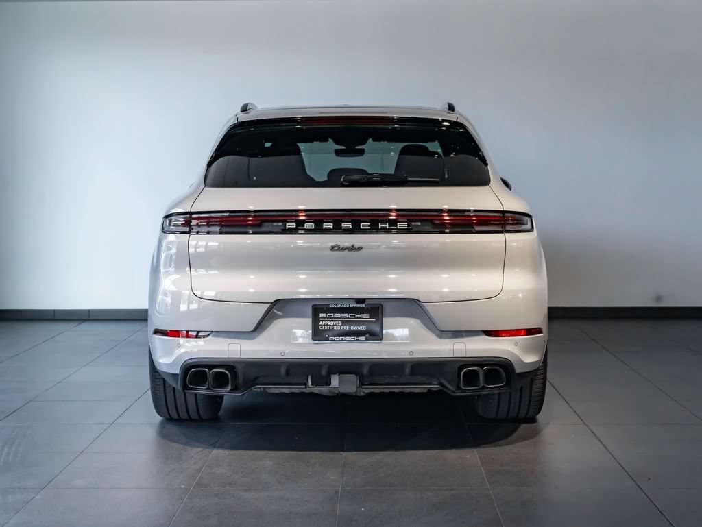 Certified 2025 Porsche Cayenne Turbo AWD/4WD image 6