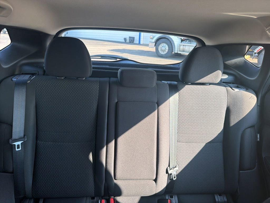 Used 2020 Nissan Rogue Sport S AWD/4WD image 36