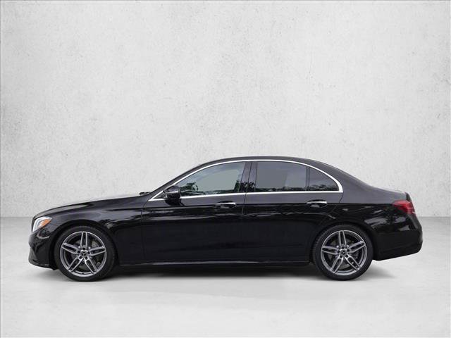 Used 2019 Mercedes-Benz E 300 image 4