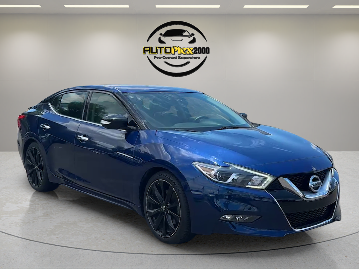 Used 2017 Nissan Maxima SR w/ Midnight Edition FWD video 1