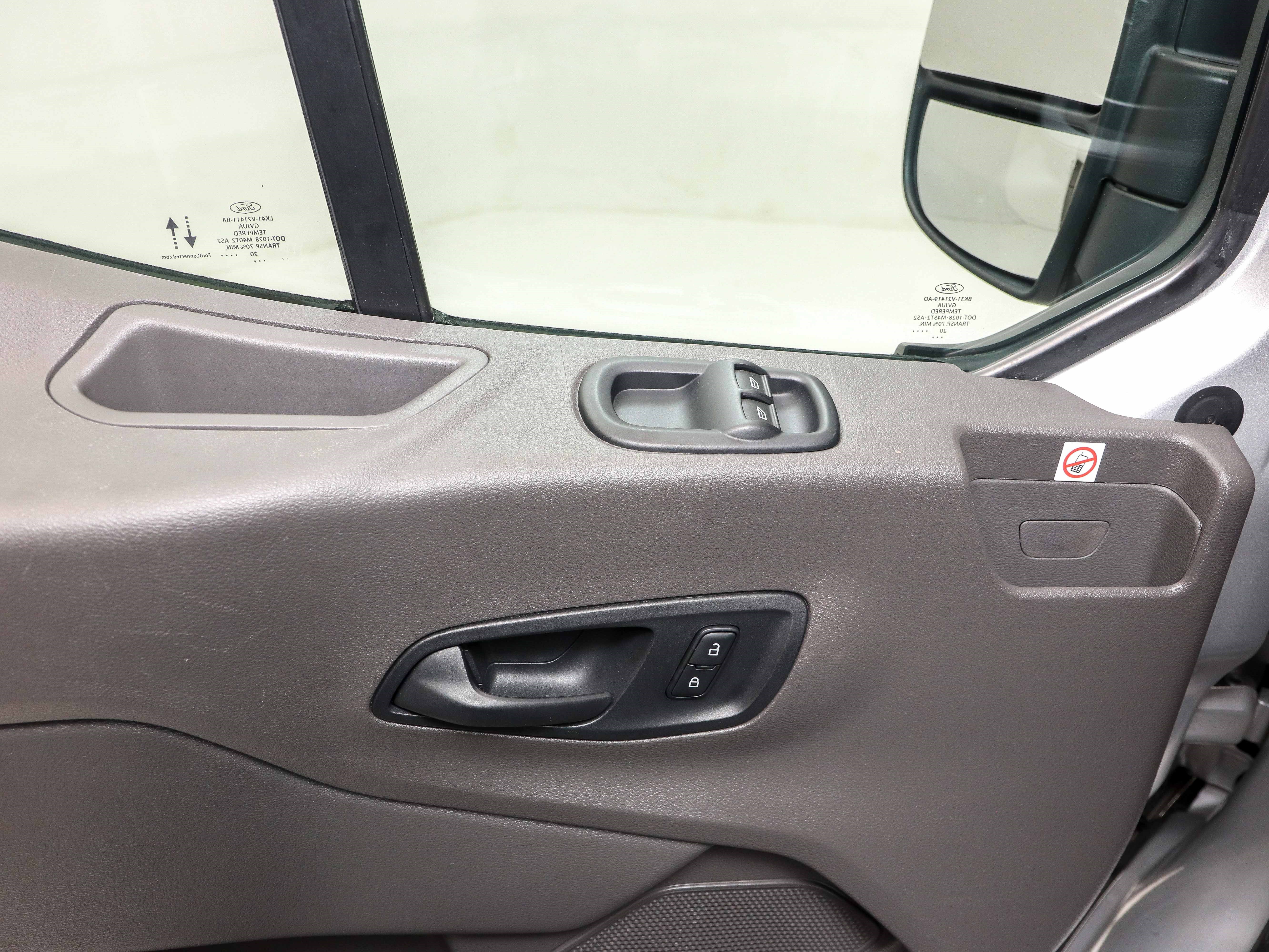 Used 2020 Ford Transit 350 XL RWD image 27
