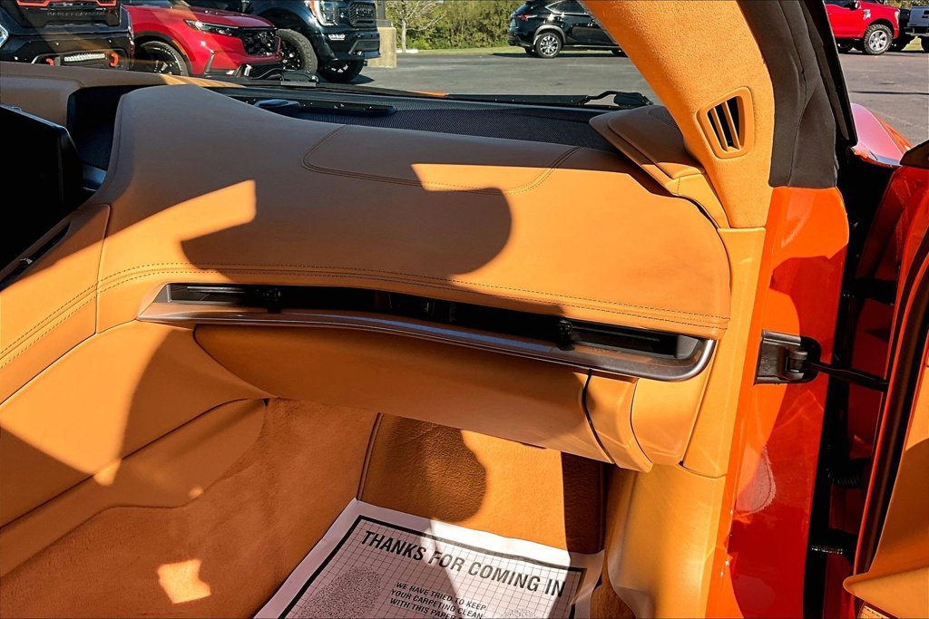 Used 2022 Chevrolet Corvette Stingray Premium Conv w/ Z51 Performance Package RWD image 26