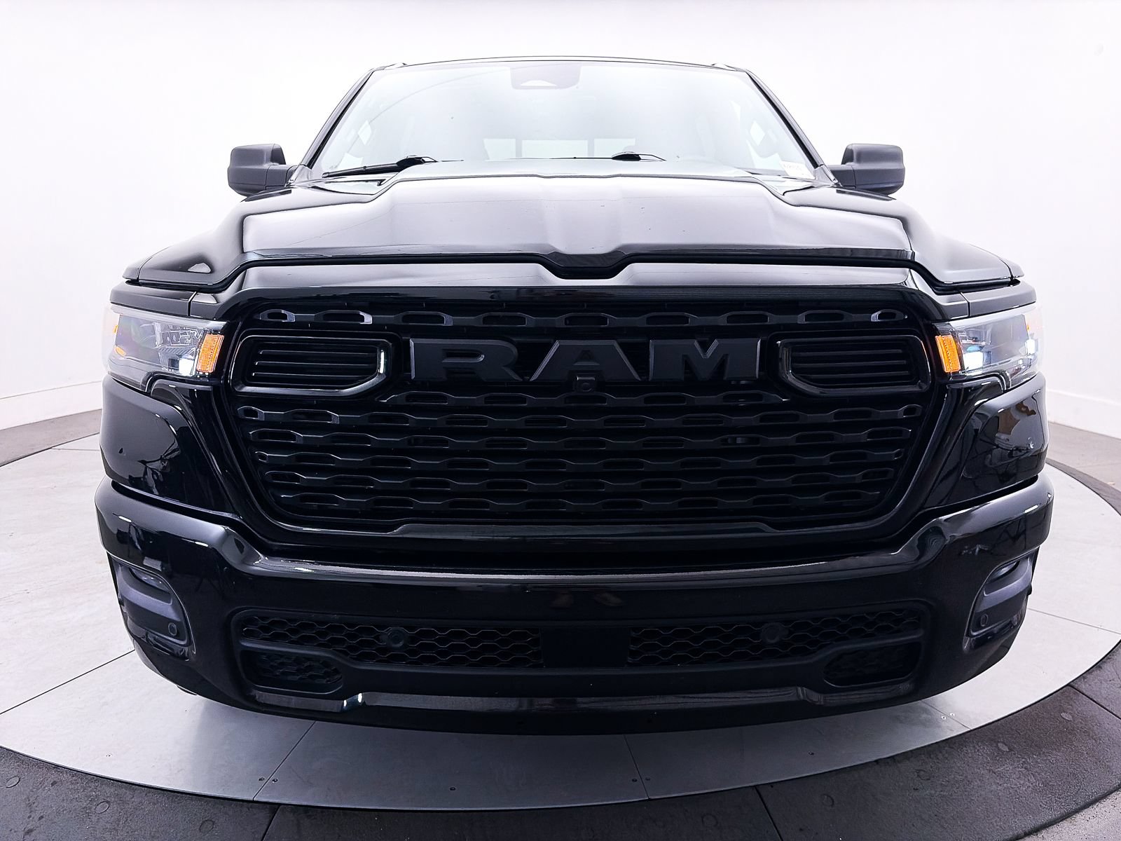 Used 2025 RAM 1500 Tradesman AWD/4WD image 13