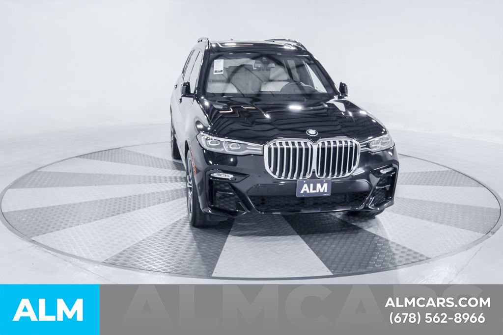 Used 2022 BMW X7 xDrive40i w/ M Sport Package image 15